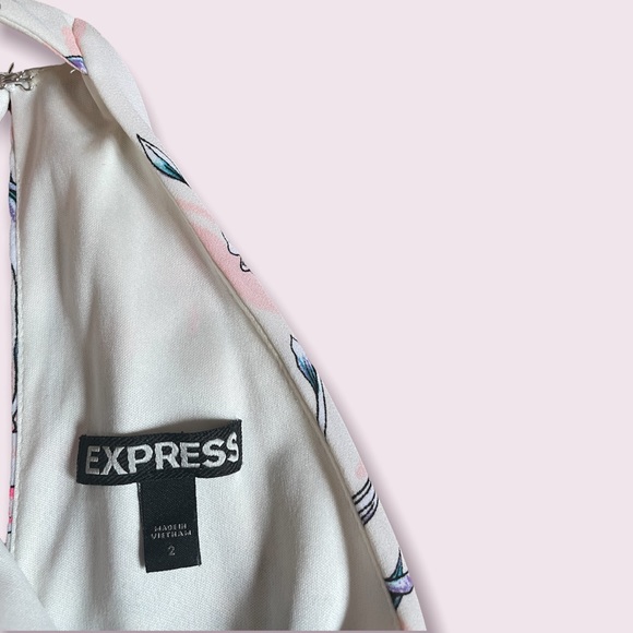 Express Floral Fit and Flare Halter Dress - Picture 4 of 4